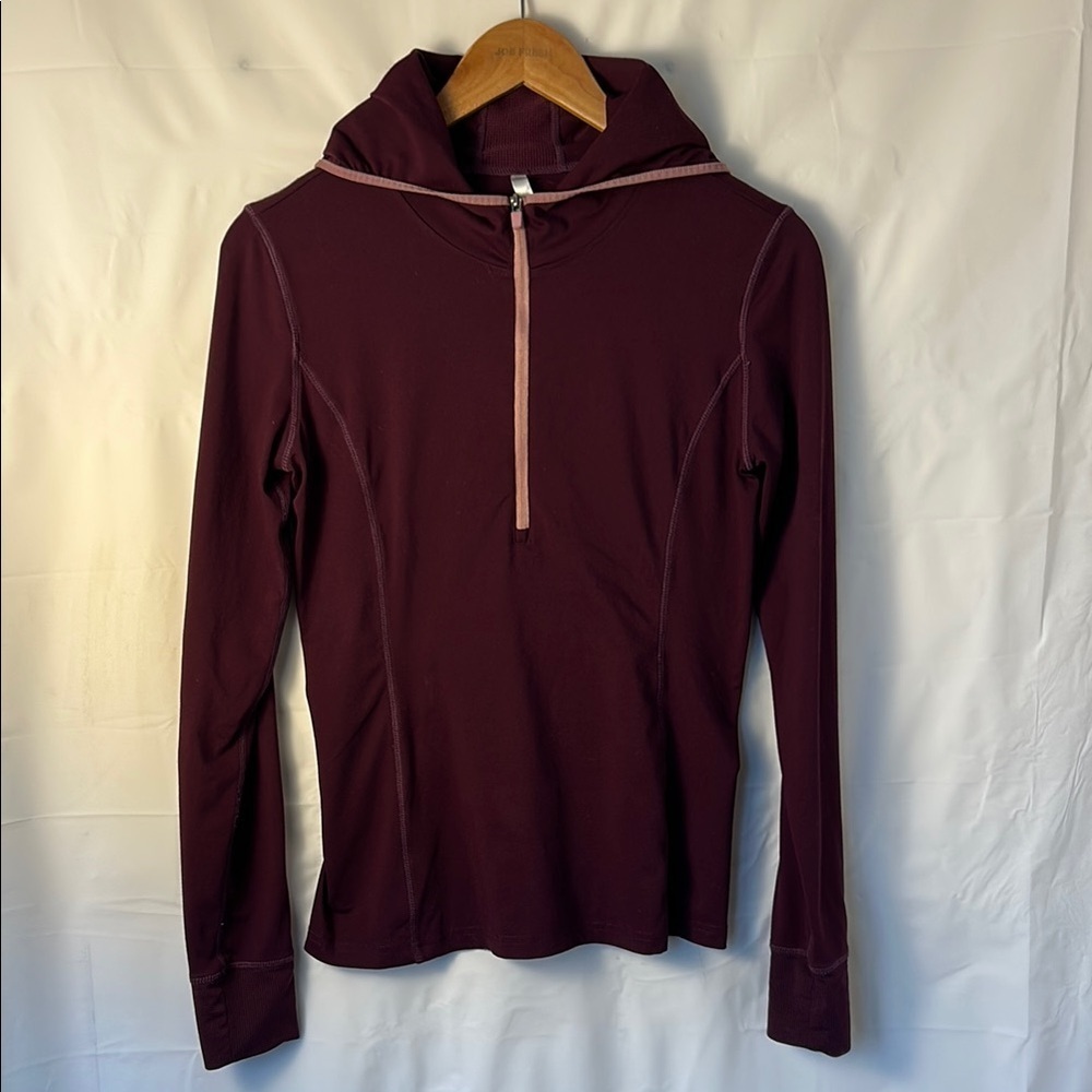 Fabletics Fitted Long Sleeve Hoodie Sweatshirt women size small Athleisure run